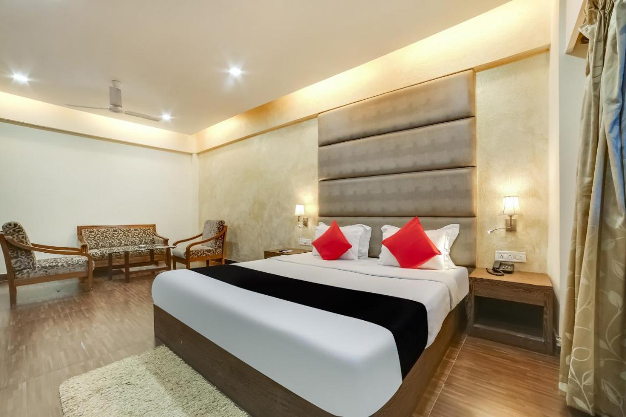 فندق Bhalukpungفي  Capital O 61351 Waii International الغرفة الصورة