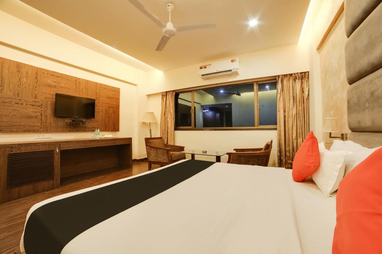 فندق Bhalukpungفي  Capital O 61351 Waii International المظهر الخارجي الصورة