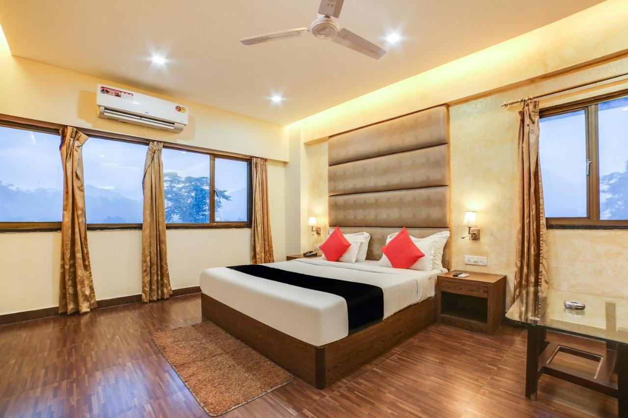 فندق Bhalukpungفي  Capital O 61351 Waii International المظهر الخارجي الصورة